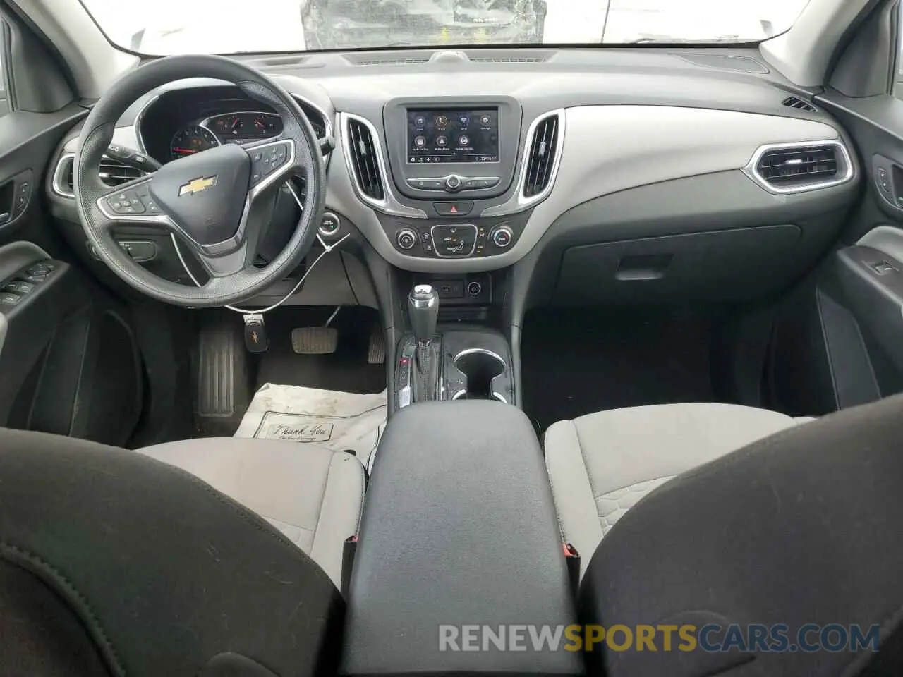8 fotografías del automóvil dañado 3GNAXUEV5LS575078 CHEVROLET EQUINOX 2020