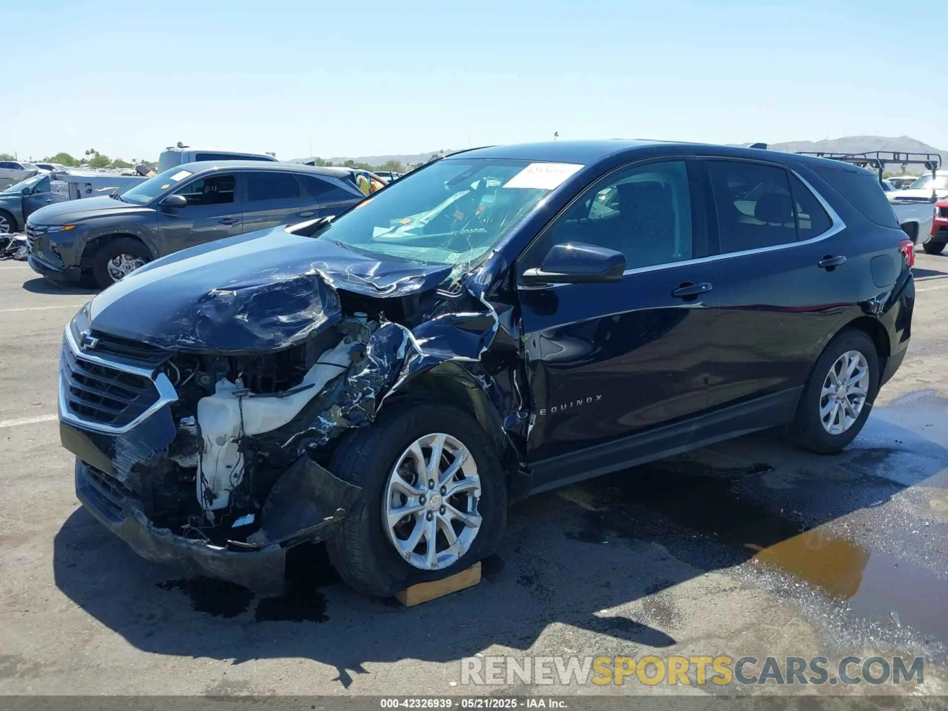 2 fotografías del automóvil dañado 3GNAXUEV5LS732284 CHEVROLET EQUINOX 2020