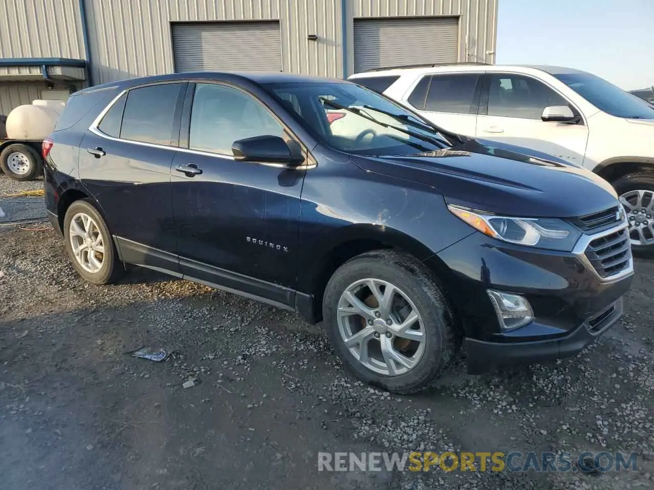4 fotografías del automóvil dañado 3GNAXUEV6LS513561 CHEVROLET EQUINOX 2020