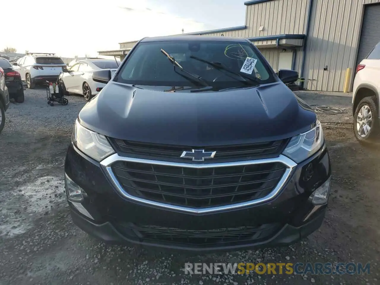 5 fotografías del automóvil dañado 3GNAXUEV6LS513561 CHEVROLET EQUINOX 2020