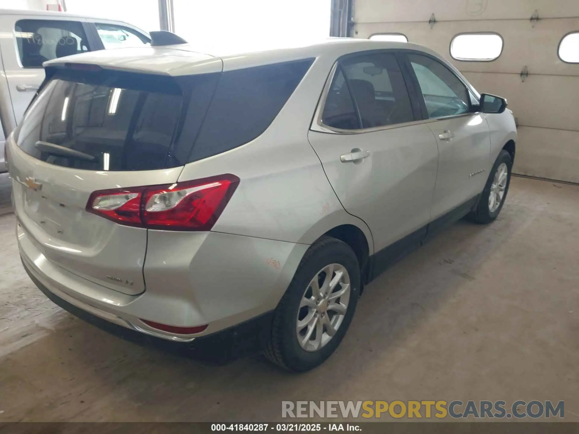 4 fotografías del automóvil dañado 3GNAXUEV6LS514791 CHEVROLET EQUINOX 2020