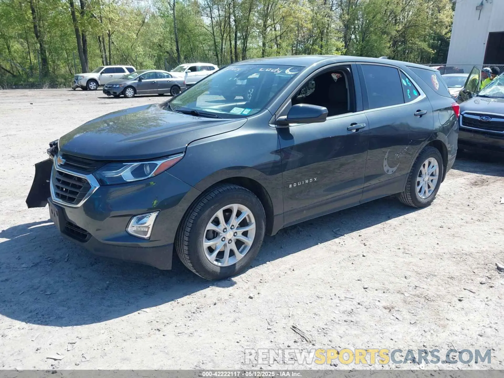 2 fotografías del automóvil dañado 3GNAXUEV6LS633814 CHEVROLET EQUINOX 2020