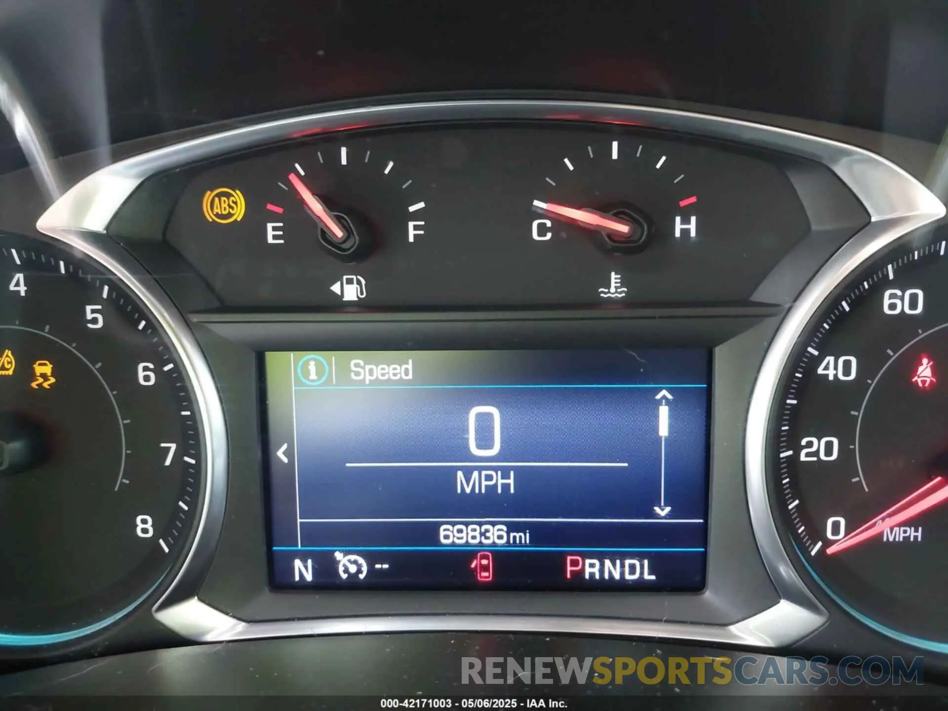15 fotografías del automóvil dañado 3GNAXUEV6LS640732 CHEVROLET EQUINOX 2020