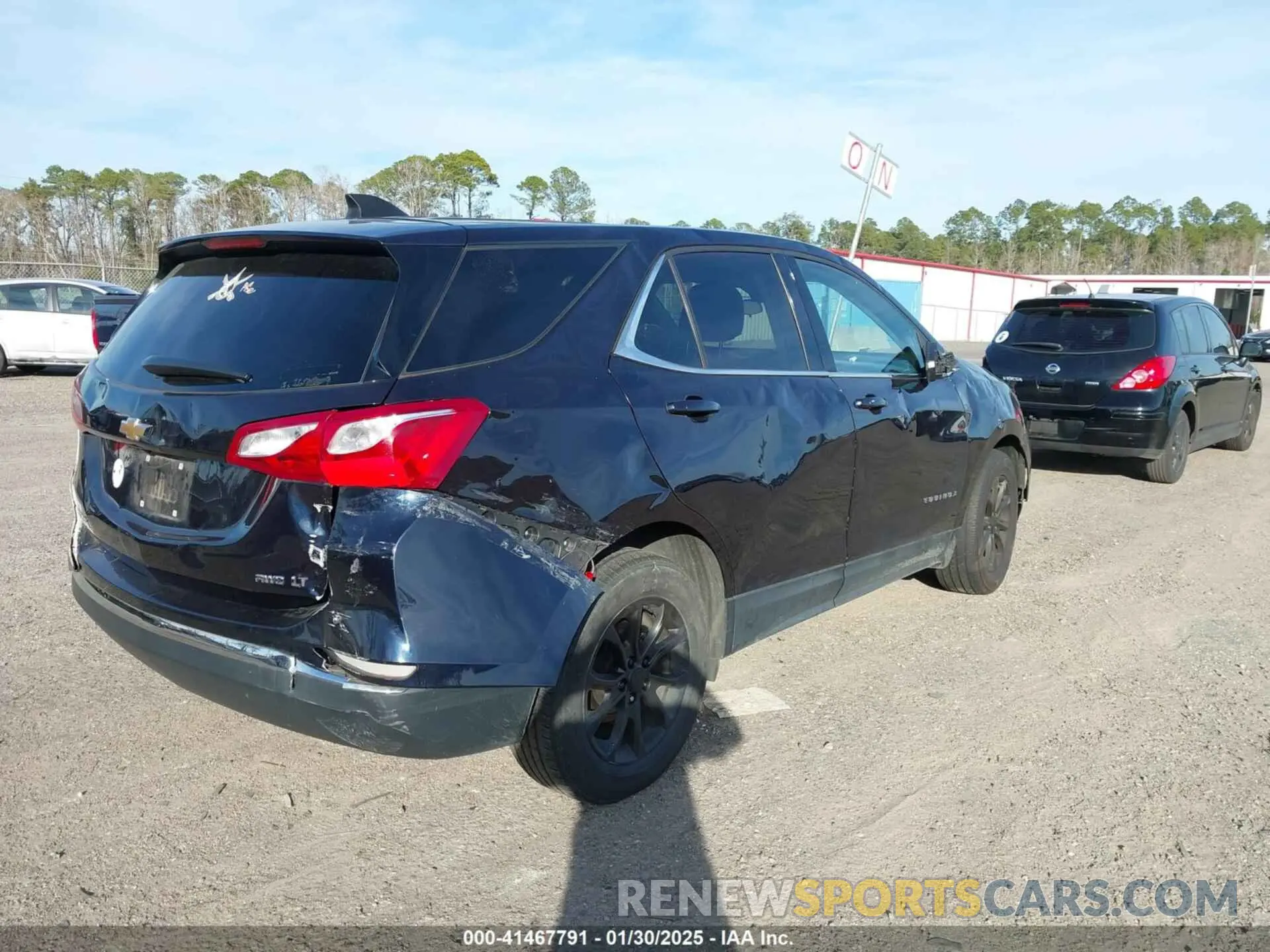 4 fotografías del automóvil dañado 3GNAXUEV7LS511074 CHEVROLET EQUINOX 2020