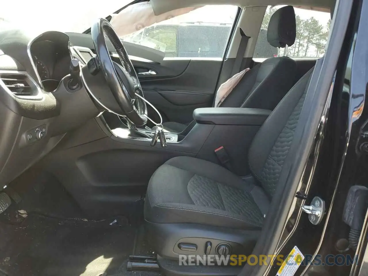 7 fotografías del automóvil dañado 3GNAXUEV9LL285355 CHEVROLET EQUINOX 2020