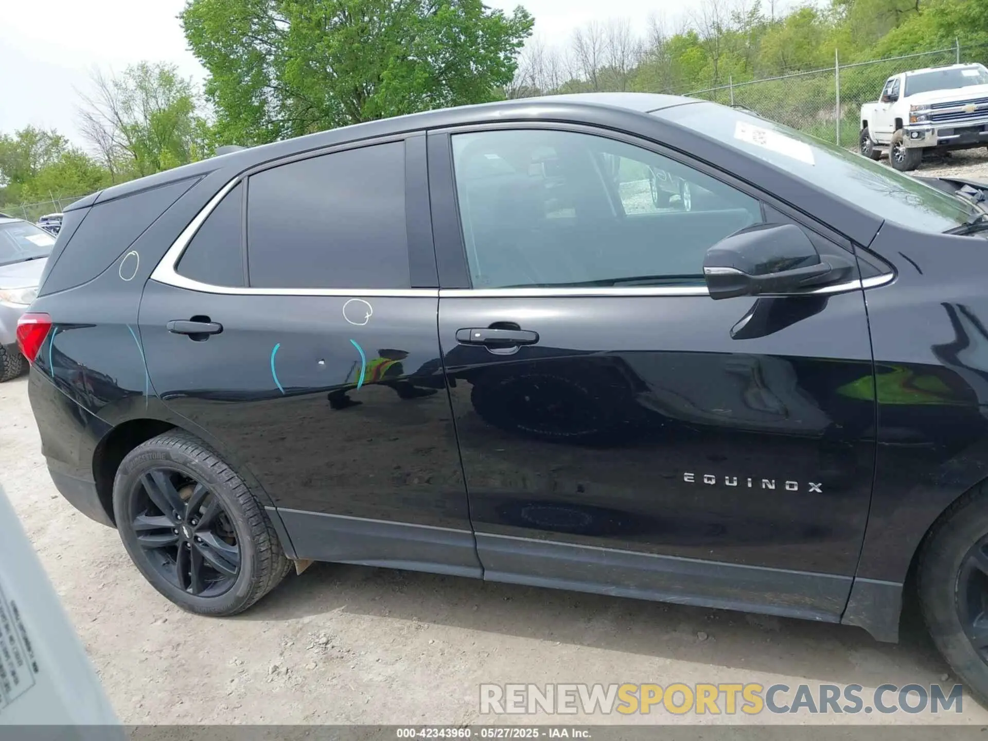 13 fotografías del automóvil dañado 3GNAXUEV9LL317351 CHEVROLET EQUINOX 2020
