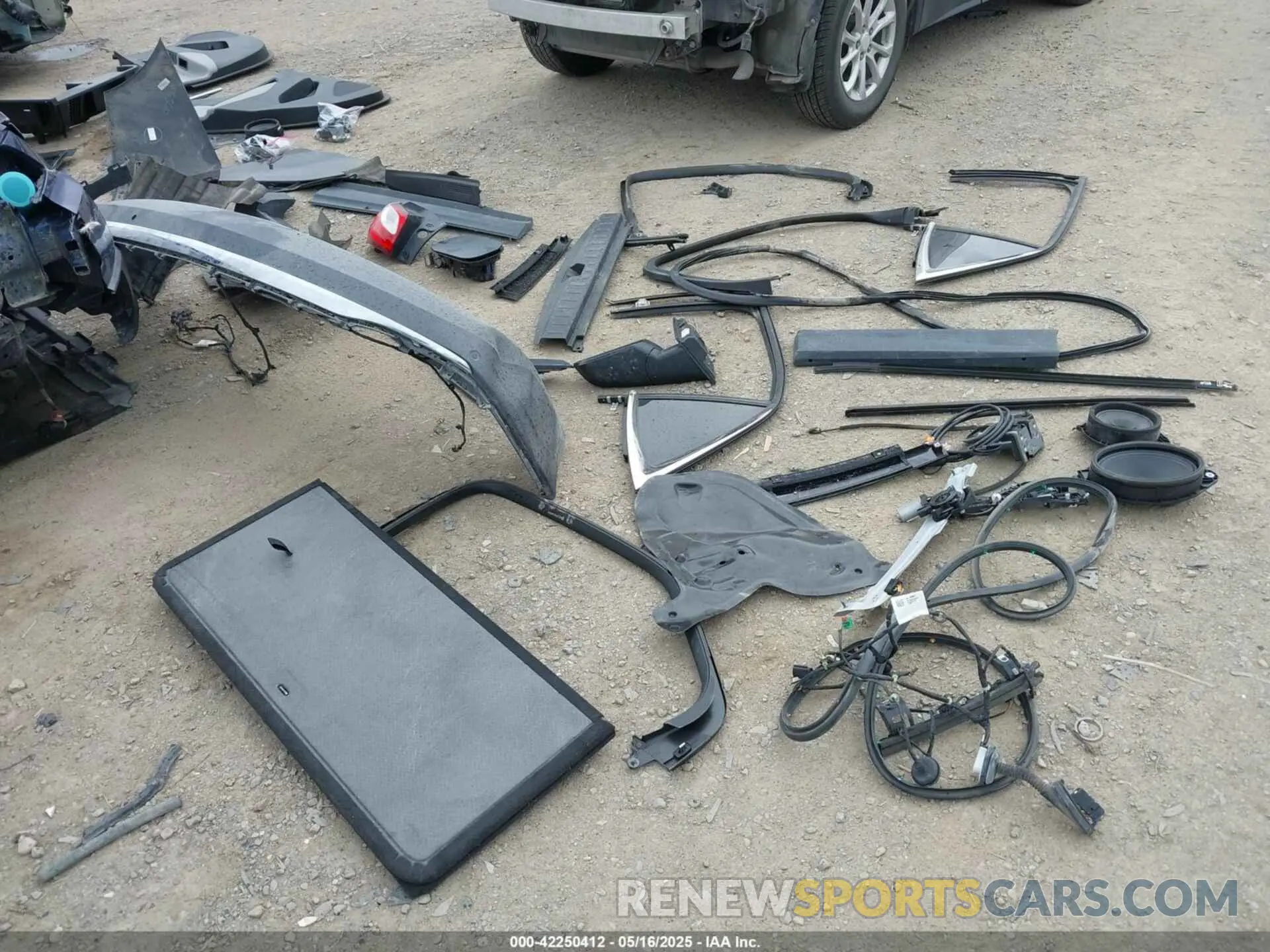 18 fotografías del automóvil dañado 3GNAXUEVXLL336801 CHEVROLET EQUINOX 2020