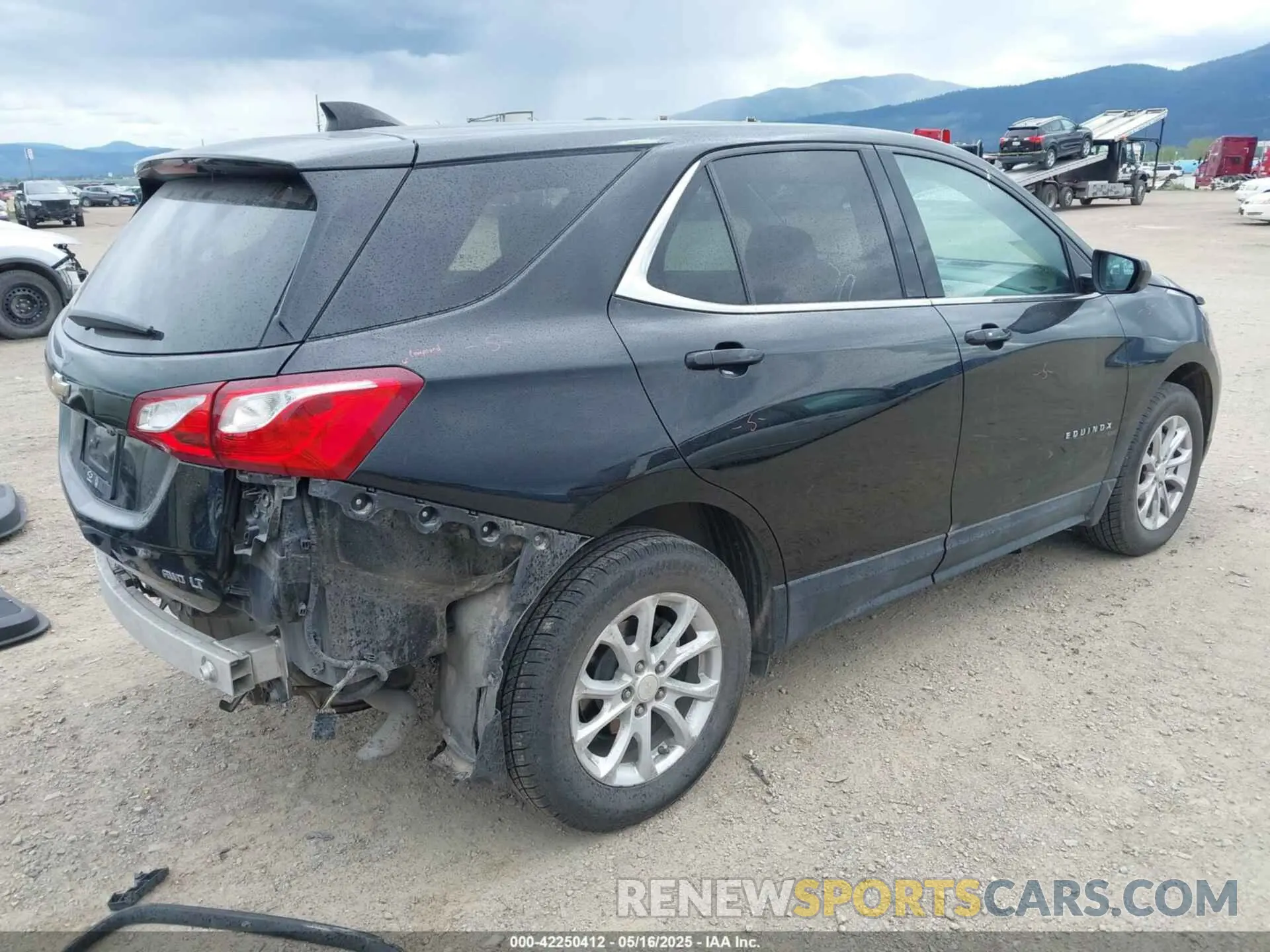 4 fotografías del automóvil dañado 3GNAXUEVXLL336801 CHEVROLET EQUINOX 2020