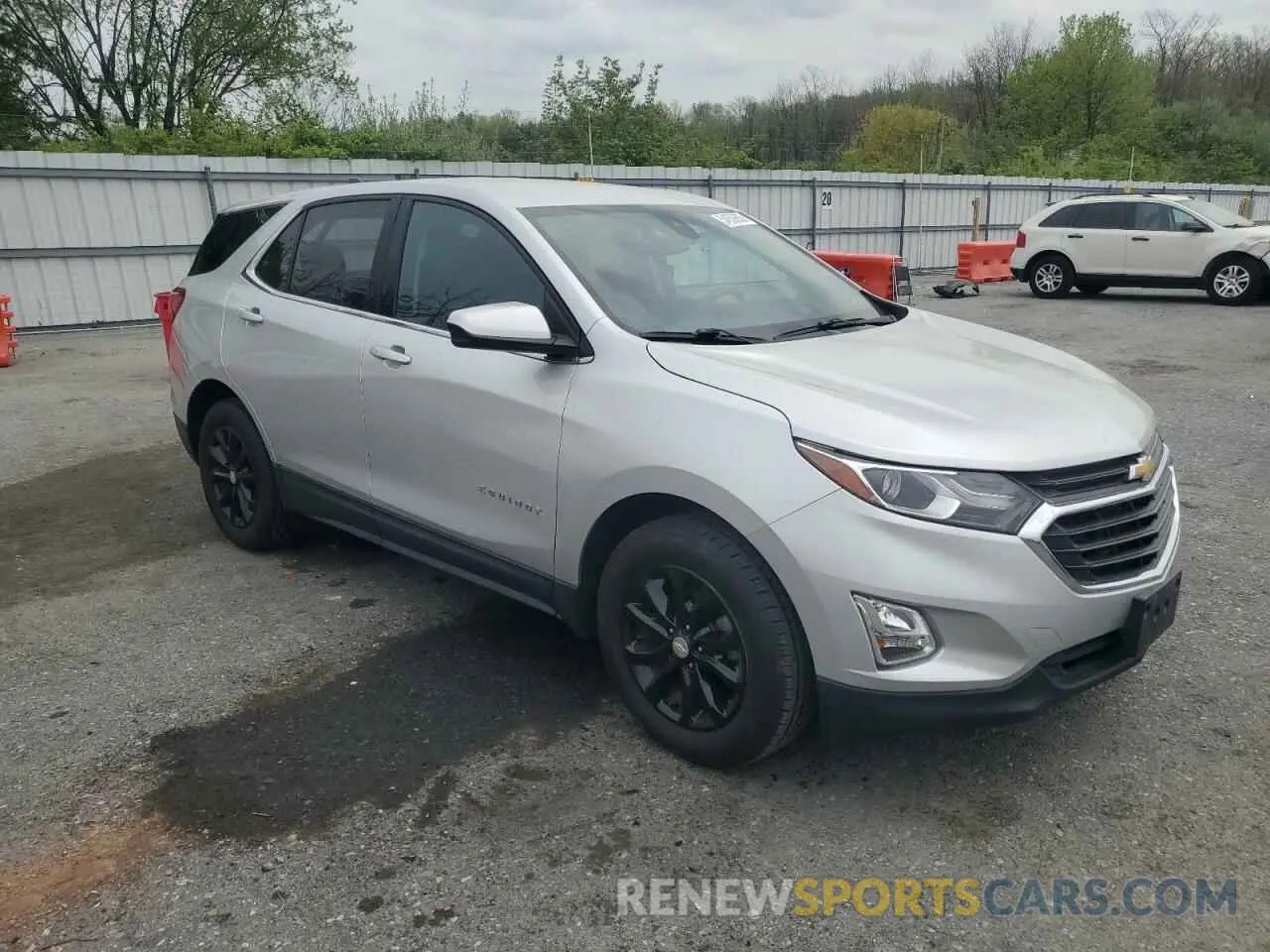 4 fotografías del automóvil dañado 3GNAXUEVXLS515992 CHEVROLET EQUINOX 2020