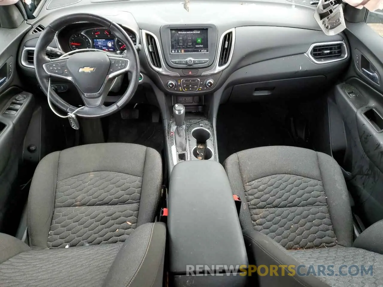 8 fotografías del automóvil dañado 3GNAXUEVXLS547180 CHEVROLET EQUINOX 2020