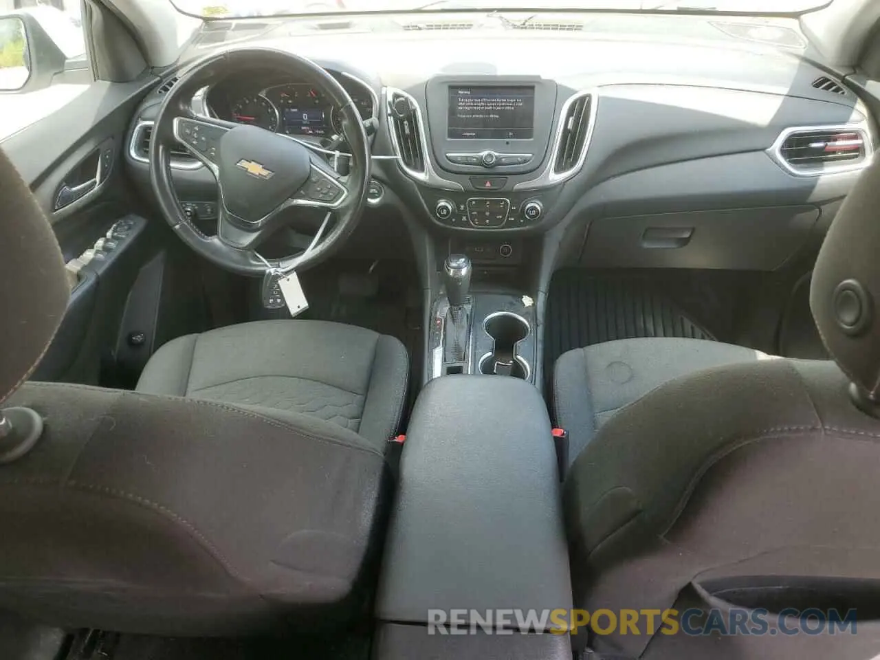 8 fotografías del automóvil dañado 3GNAXUEVXLS639907 CHEVROLET EQUINOX 2020