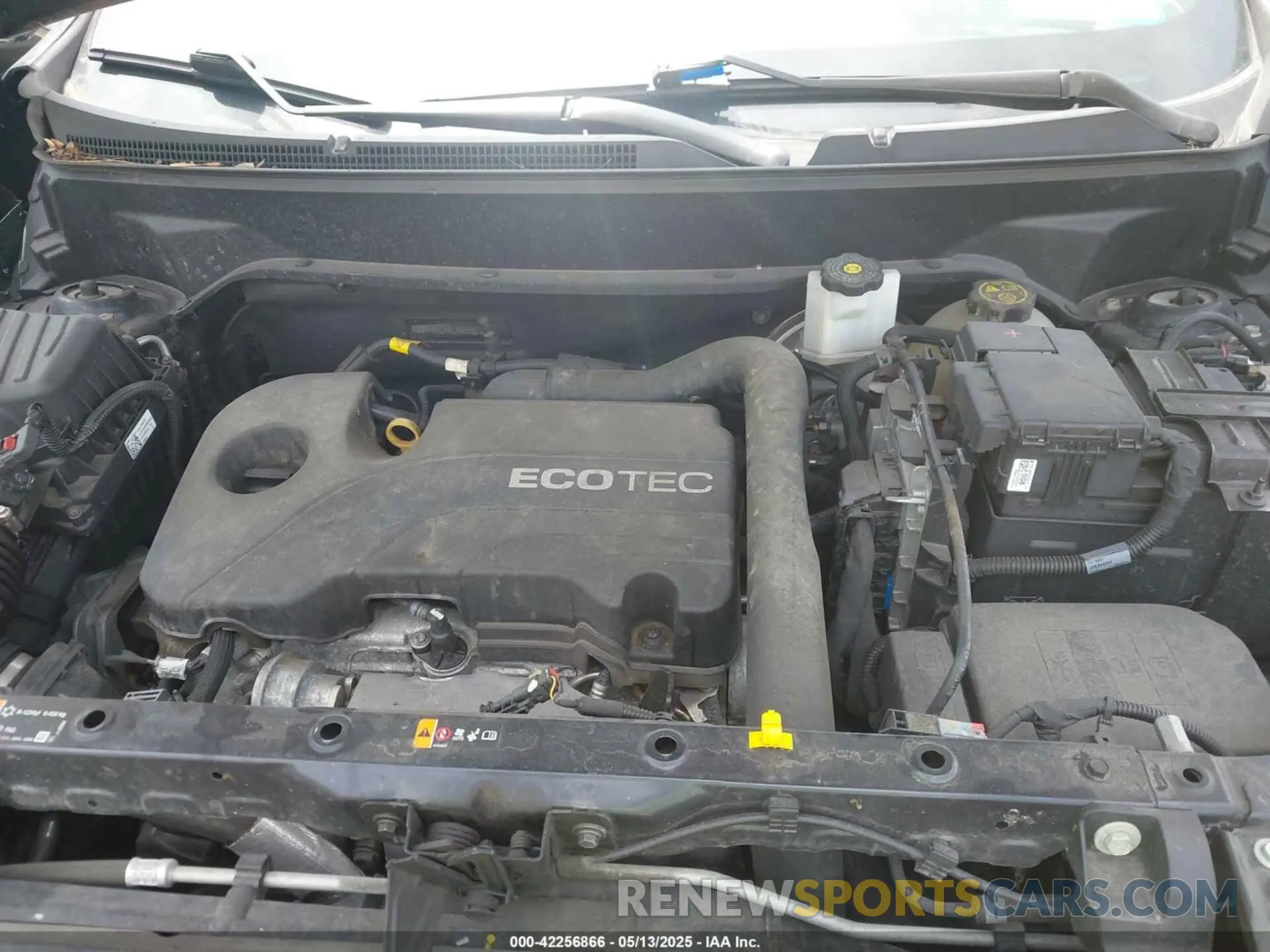 10 fotografías del automóvil dañado 3GNAXUEVXLS655671 CHEVROLET EQUINOX 2020