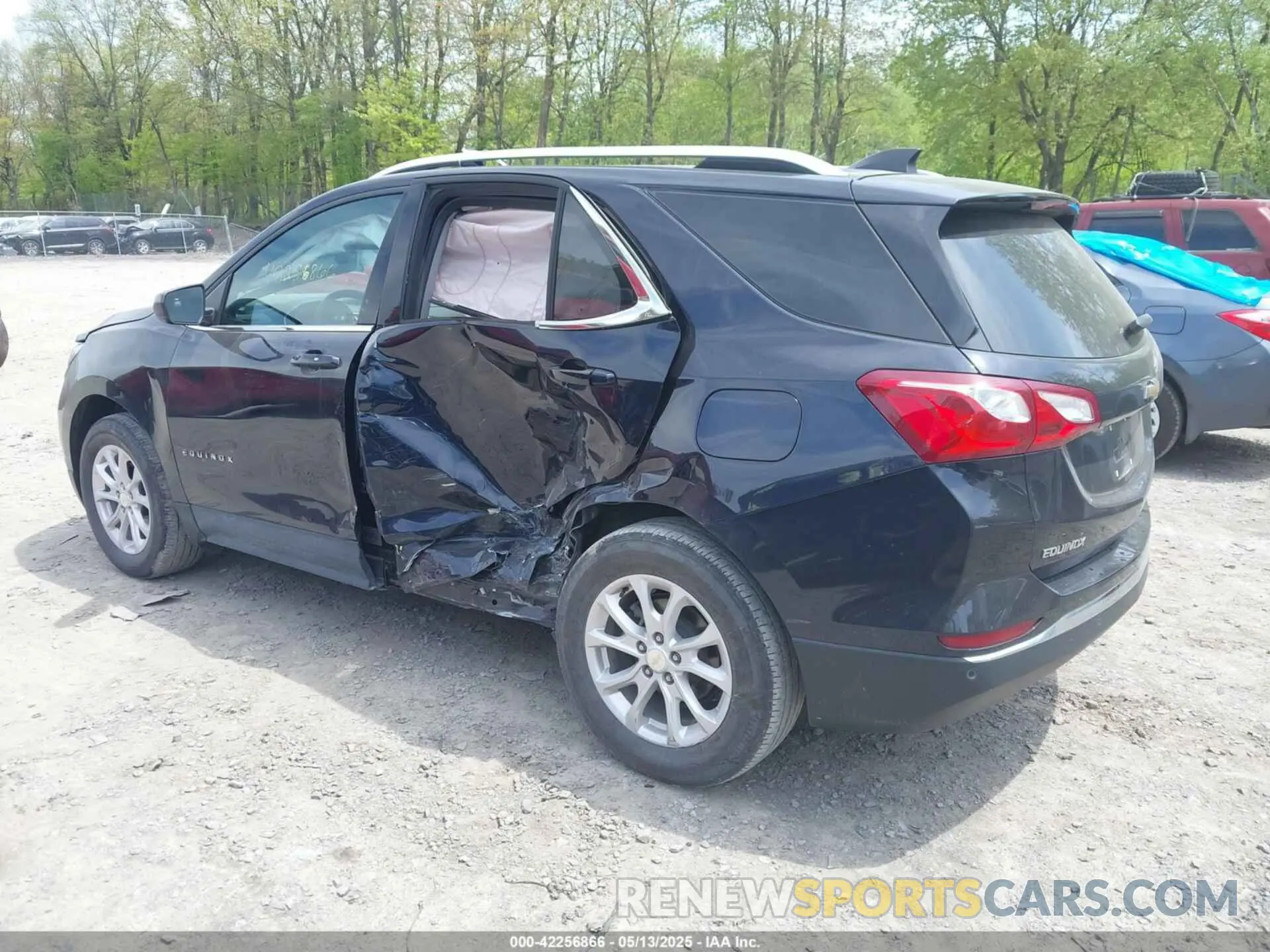 3 fotografías del automóvil dañado 3GNAXUEVXLS655671 CHEVROLET EQUINOX 2020