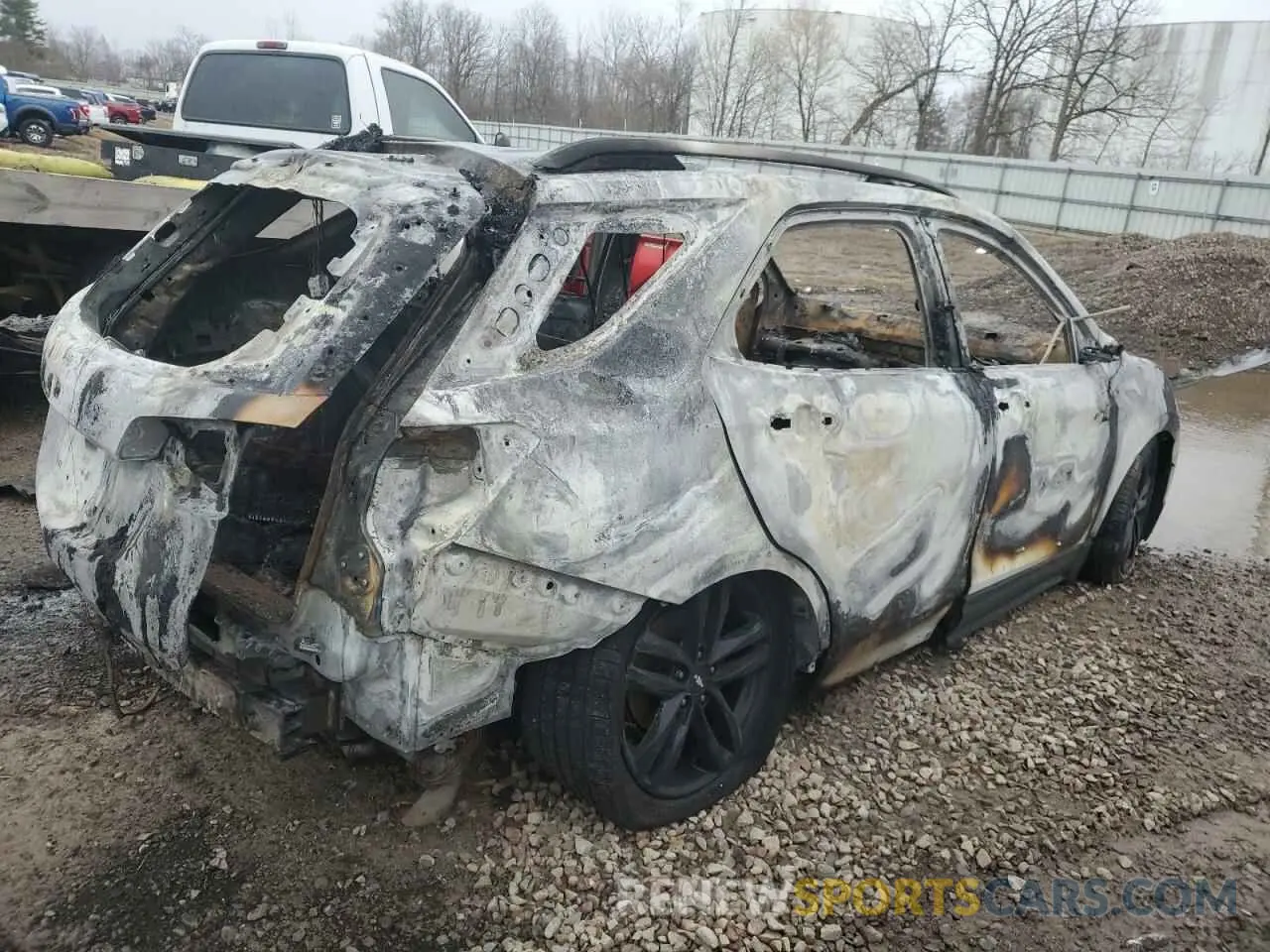 3 fotografías del automóvil dañado 3GNAXUEVXLS725444 CHEVROLET EQUINOX 2020