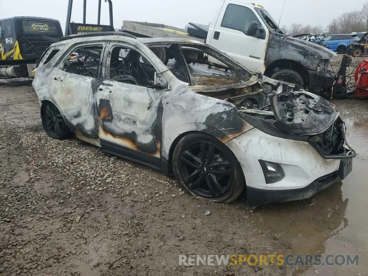 4 fotografías del automóvil dañado 3GNAXUEVXLS725444 CHEVROLET EQUINOX 2020