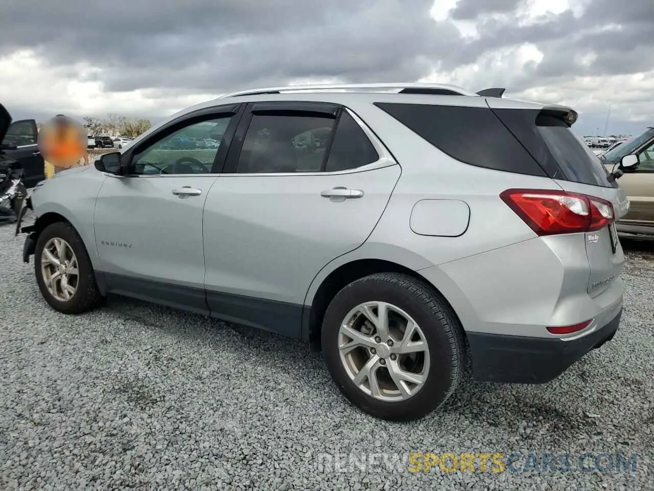 2 fotografías del automóvil dañado 3GNAXVEX5LL211650 CHEVROLET EQUINOX 2020