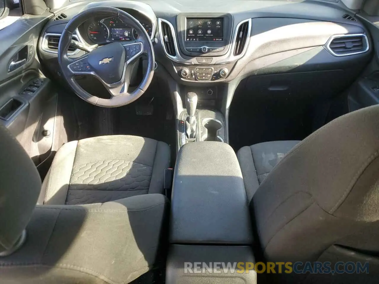 8 fotografías del automóvil dañado 3GNAXVEX5LS513753 CHEVROLET EQUINOX 2020