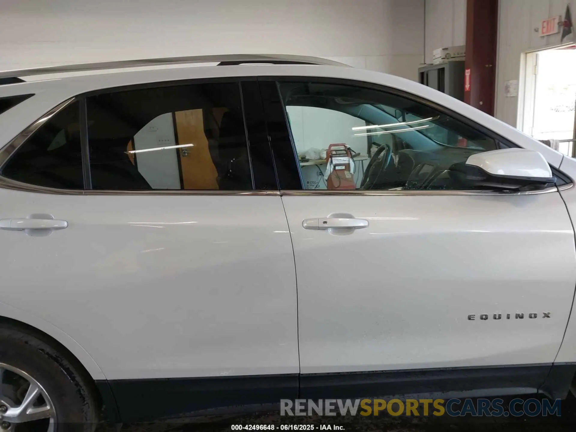 14 fotografías del automóvil dañado 3GNAXVEXXLS631281 CHEVROLET EQUINOX 2020