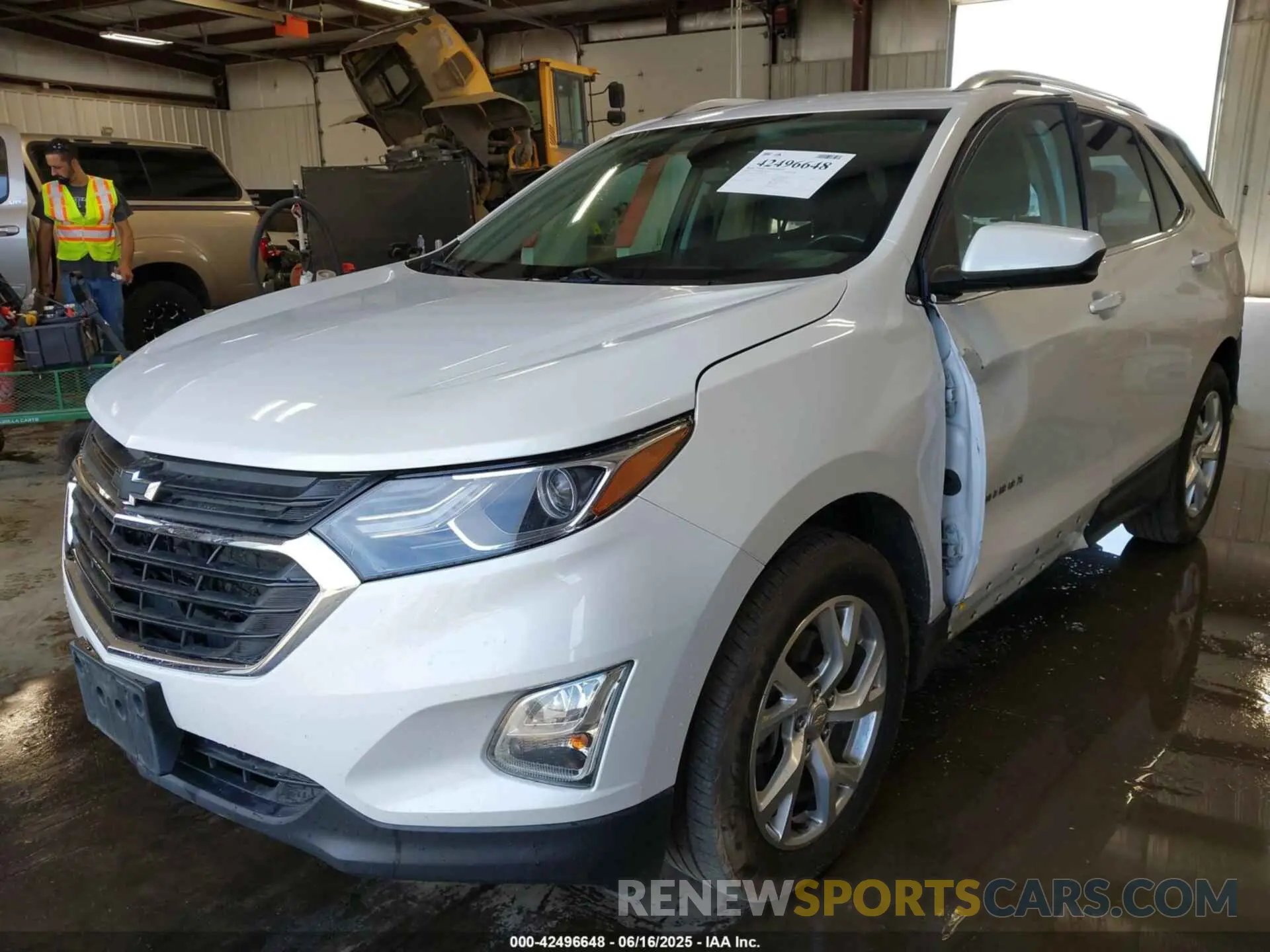 2 fotografías del automóvil dañado 3GNAXVEXXLS631281 CHEVROLET EQUINOX 2020