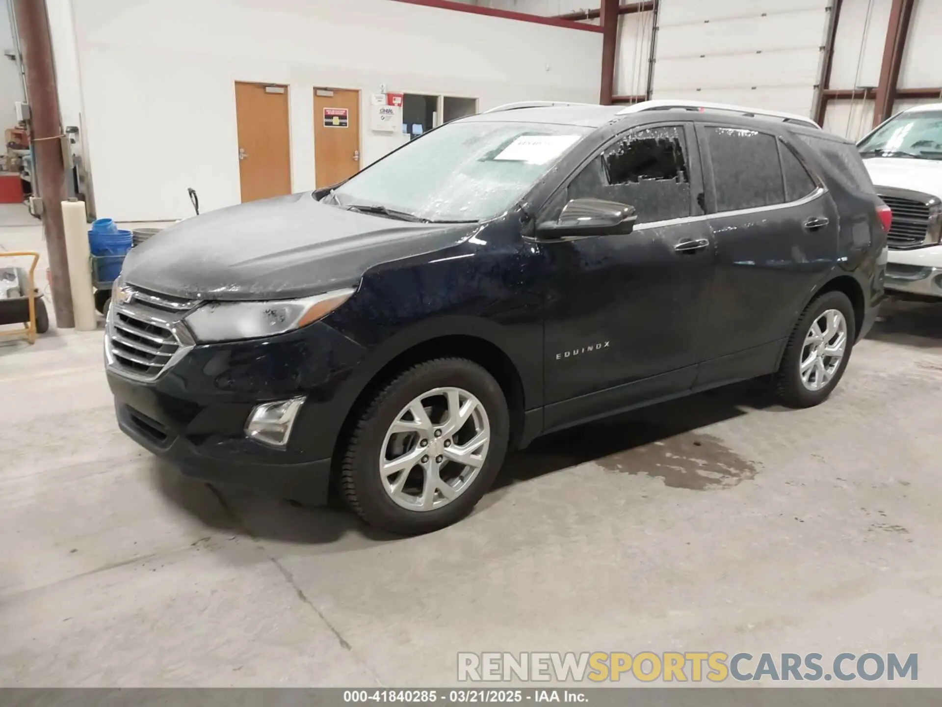2 fotografías del automóvil dañado 3GNAXXEV2LS532402 CHEVROLET EQUINOX 2020