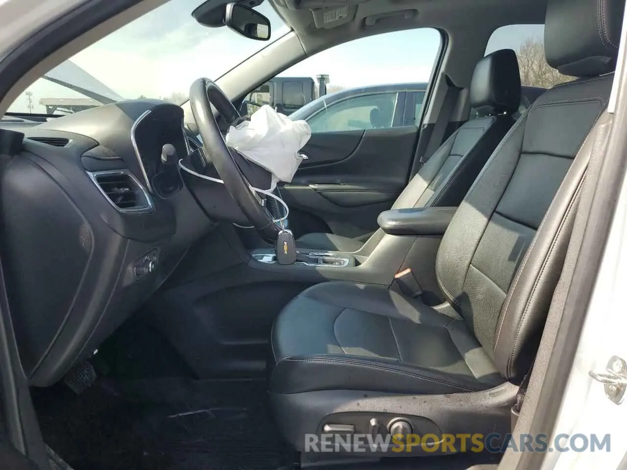 7 fotografías del automóvil dañado 3GNAXYEX6LS542504 CHEVROLET EQUINOX 2020