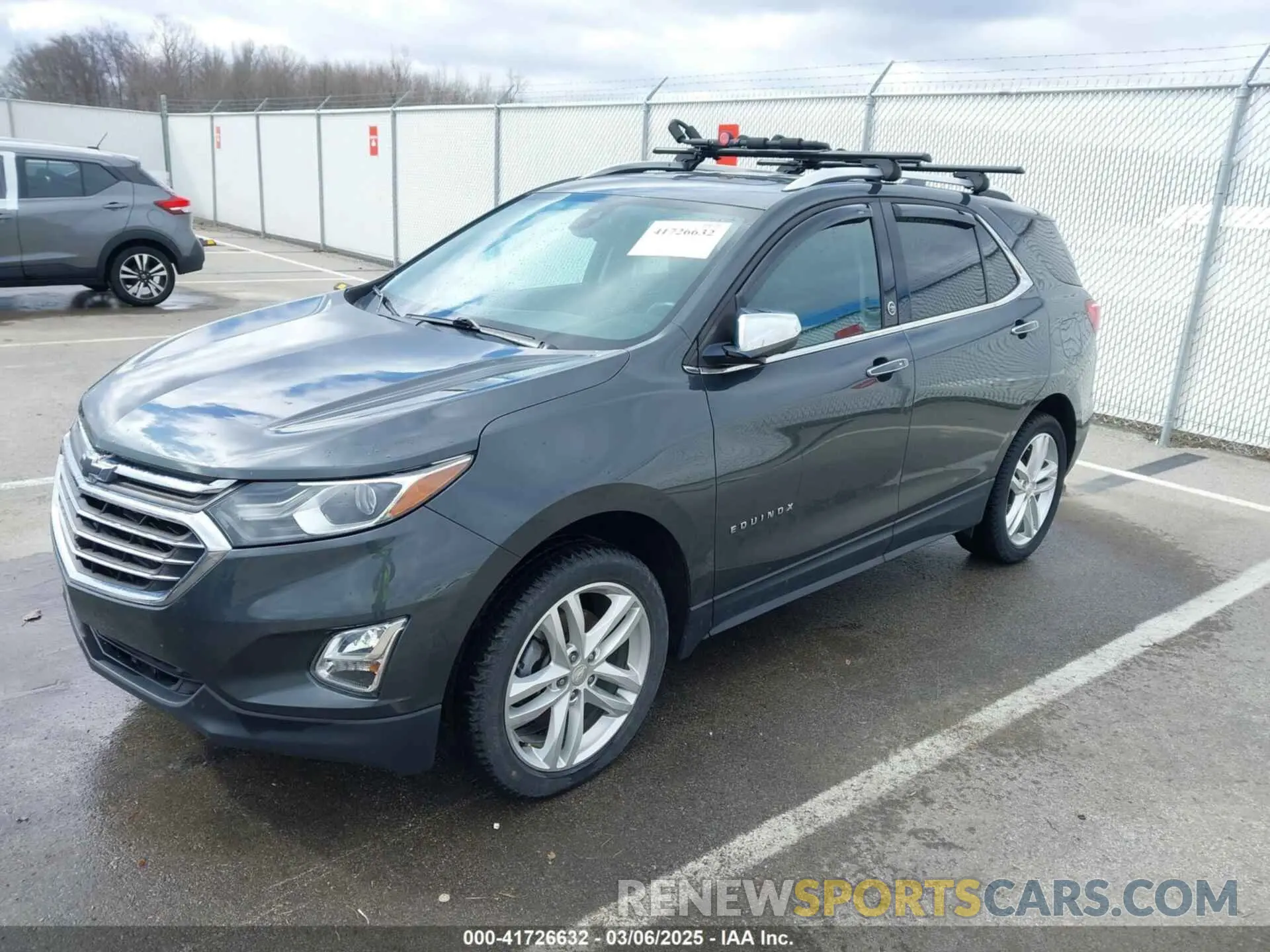 2 fotografías del automóvil dañado 3GNAXYEXXLS631489 CHEVROLET EQUINOX 2020