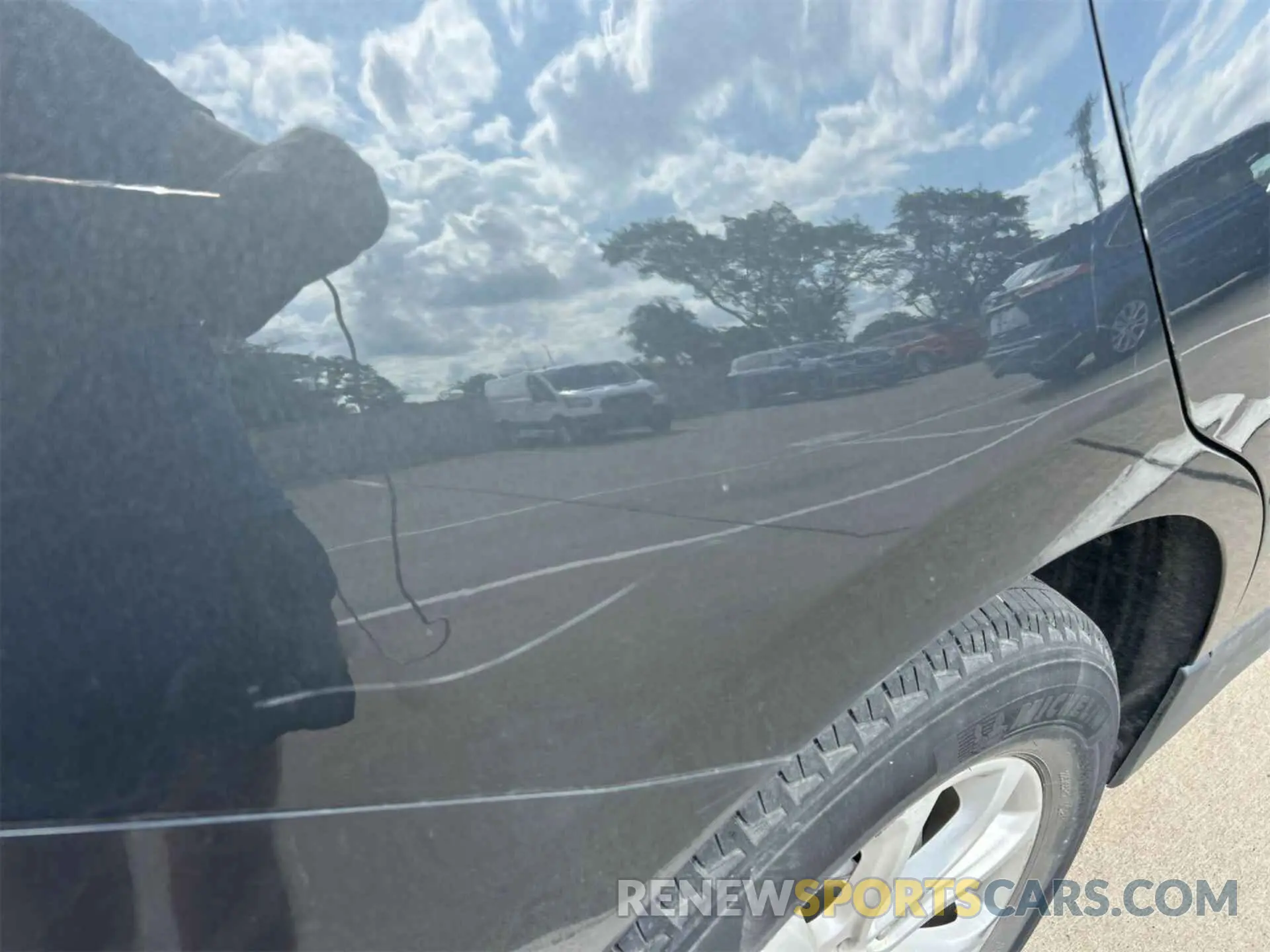 24 fotografías del automóvil dañado 2GNAXFEV8M6145413 CHEVROLET EQUINOX 2021