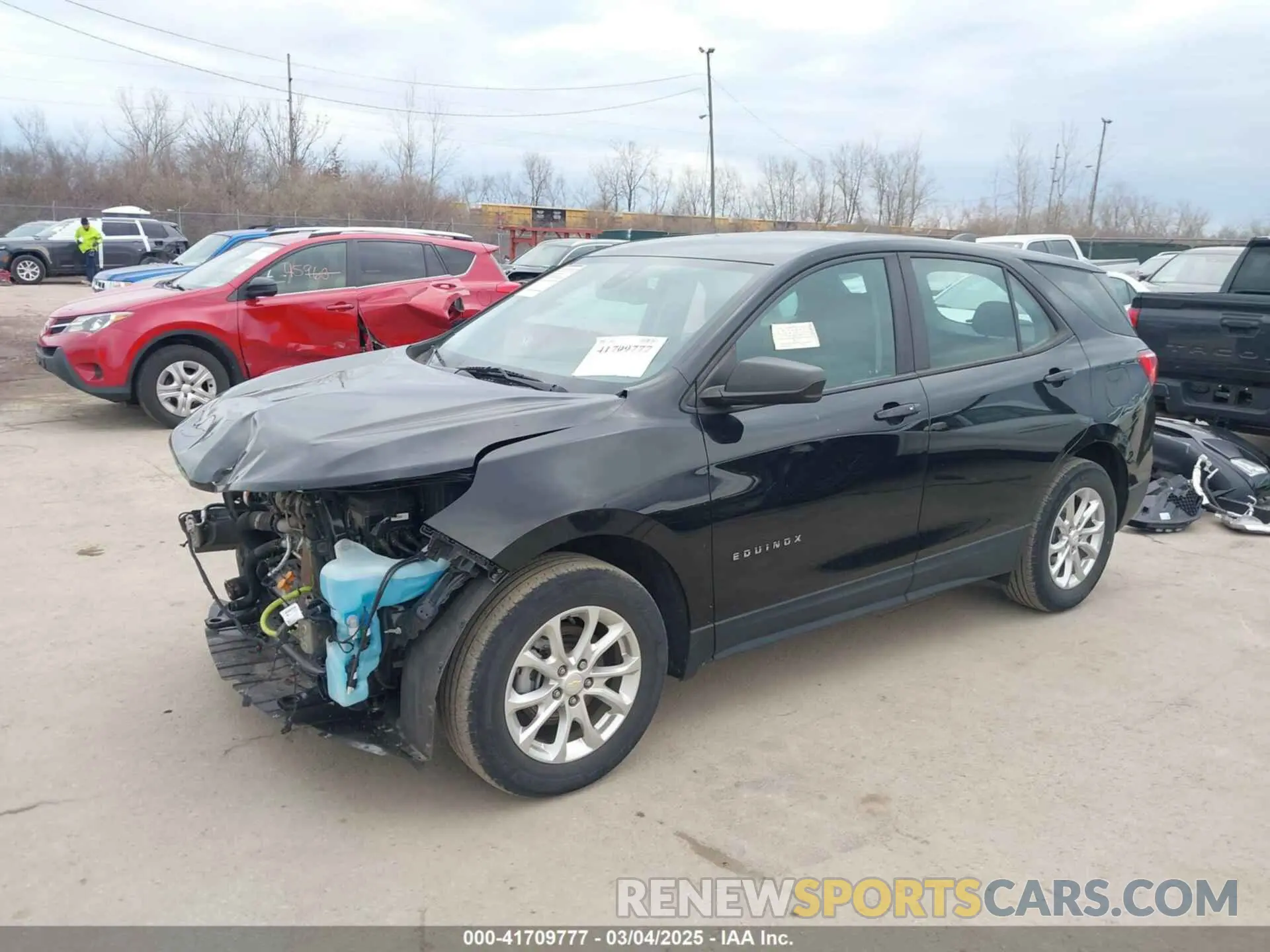 2 fotografías del automóvil dañado 2GNAXHEV0M6109954 CHEVROLET EQUINOX 2021