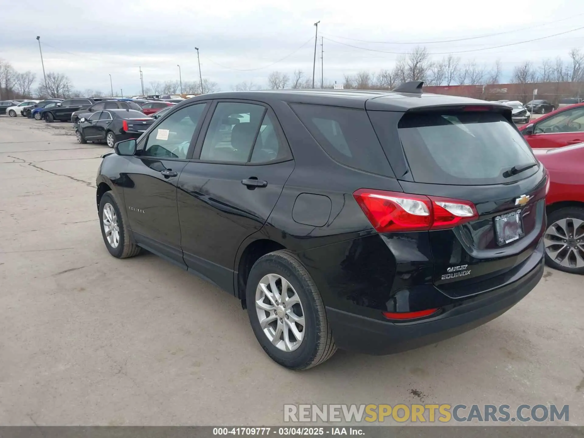 3 fotografías del automóvil dañado 2GNAXHEV0M6109954 CHEVROLET EQUINOX 2021