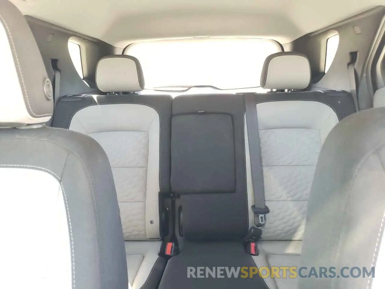 10 fotografías del automóvil dañado 2GNAXHEV3M6104103 CHEVROLET EQUINOX 2021