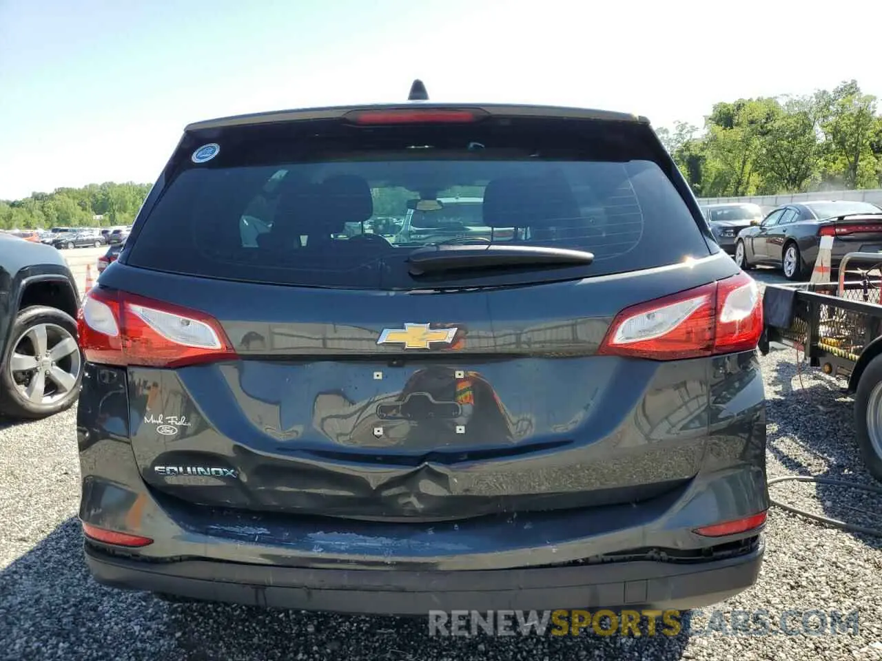 6 fotografías del automóvil dañado 2GNAXHEV5M6144649 CHEVROLET EQUINOX 2021
