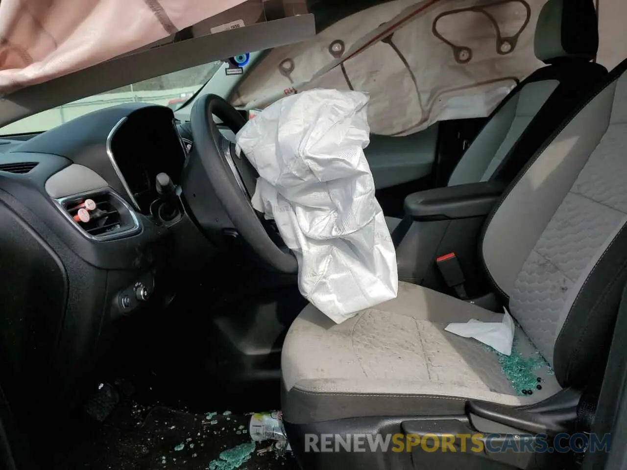 7 fotografías del automóvil dañado 2GNAXHEV6M6114026 CHEVROLET EQUINOX 2021