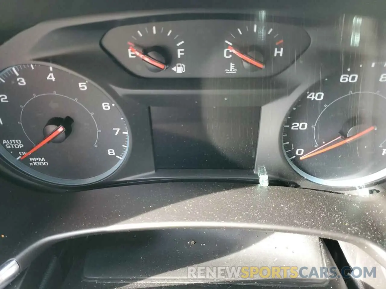 9 fotografías del automóvil dañado 2GNAXHEV6M6114026 CHEVROLET EQUINOX 2021