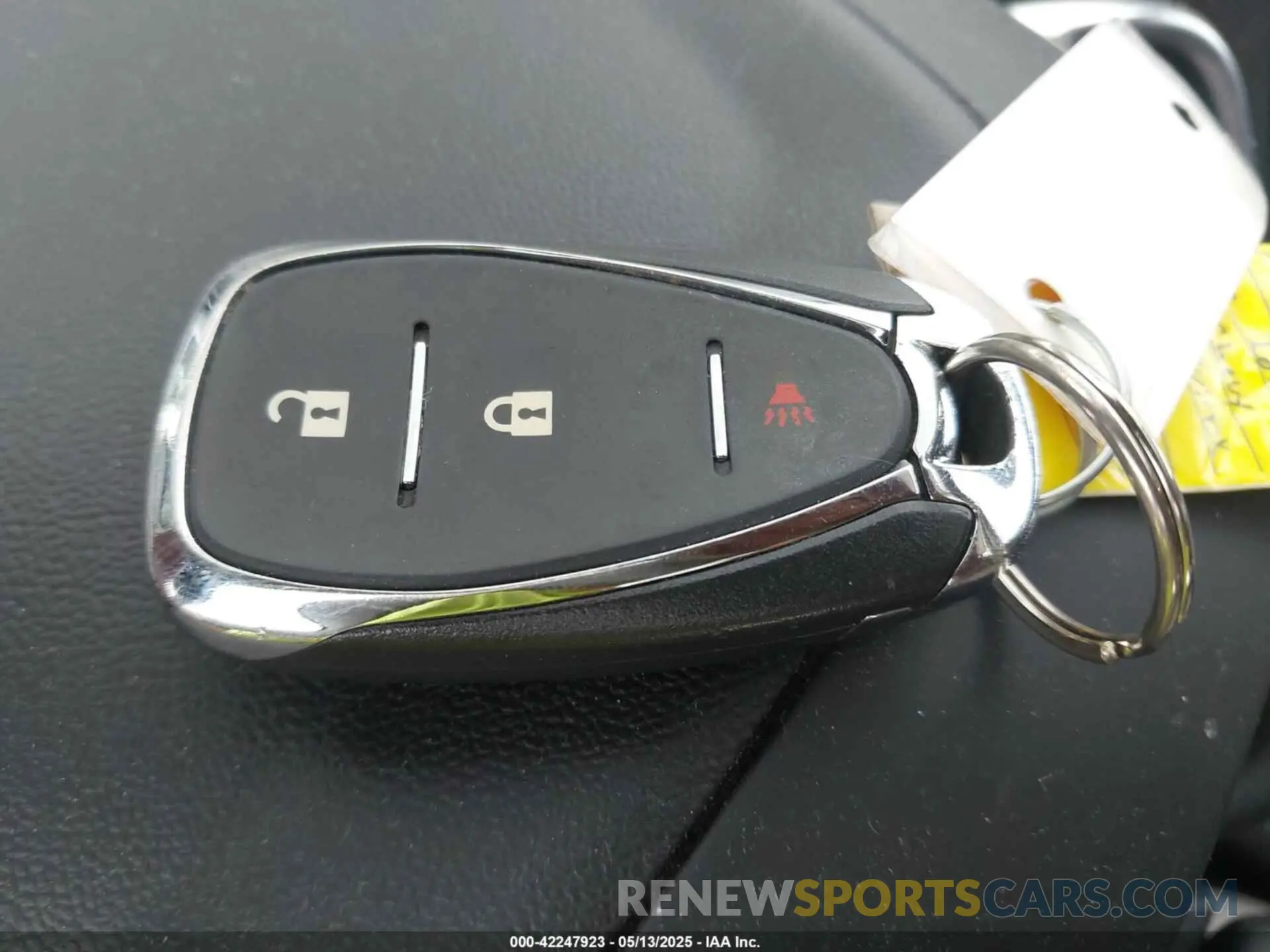 11 fotografías del automóvil dañado 2GNAXHEV7M6108543 CHEVROLET EQUINOX 2021