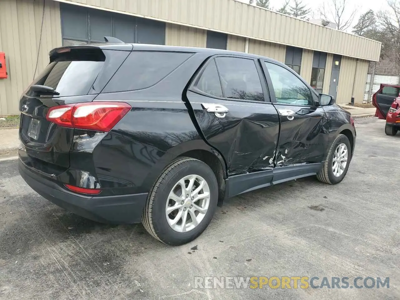 3 fotografías del automóvil dañado 2GNAXHEV9M6106955 CHEVROLET EQUINOX 2021