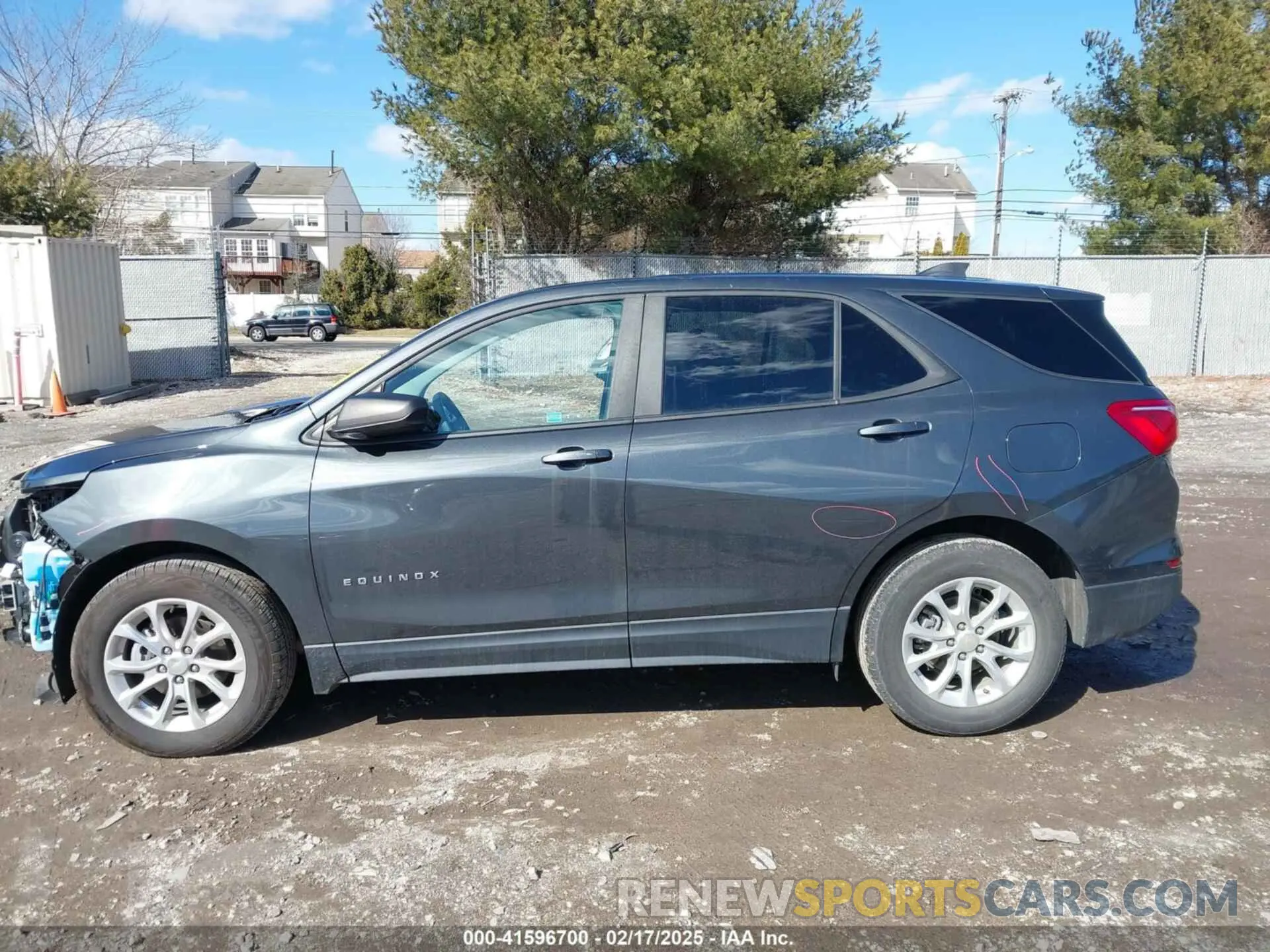 14 fotografías del automóvil dañado 2GNAXHEVXM6114465 CHEVROLET EQUINOX 2021