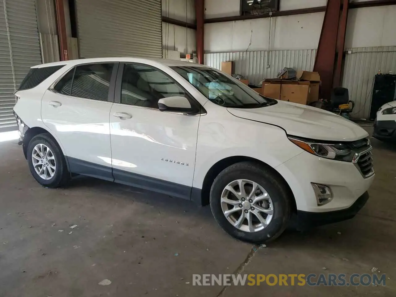 4 fotografías del automóvil dañado 2GNAXJEV0M6137826 CHEVROLET EQUINOX 2021