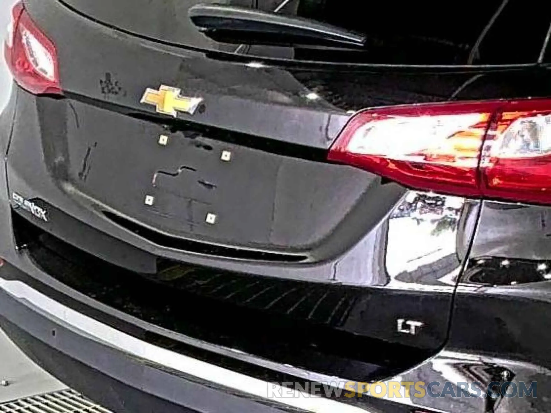 16 fotografías del automóvil dañado 2GNAXJEV2M6103399 CHEVROLET EQUINOX 2021