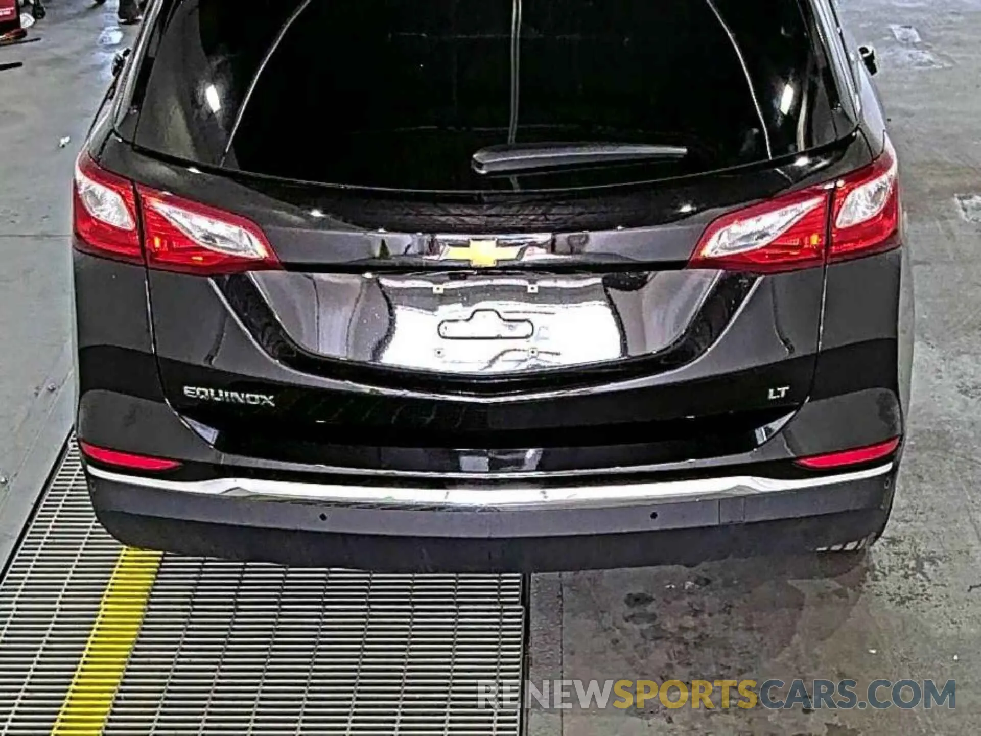 9 fotografías del automóvil dañado 2GNAXJEV2M6103399 CHEVROLET EQUINOX 2021