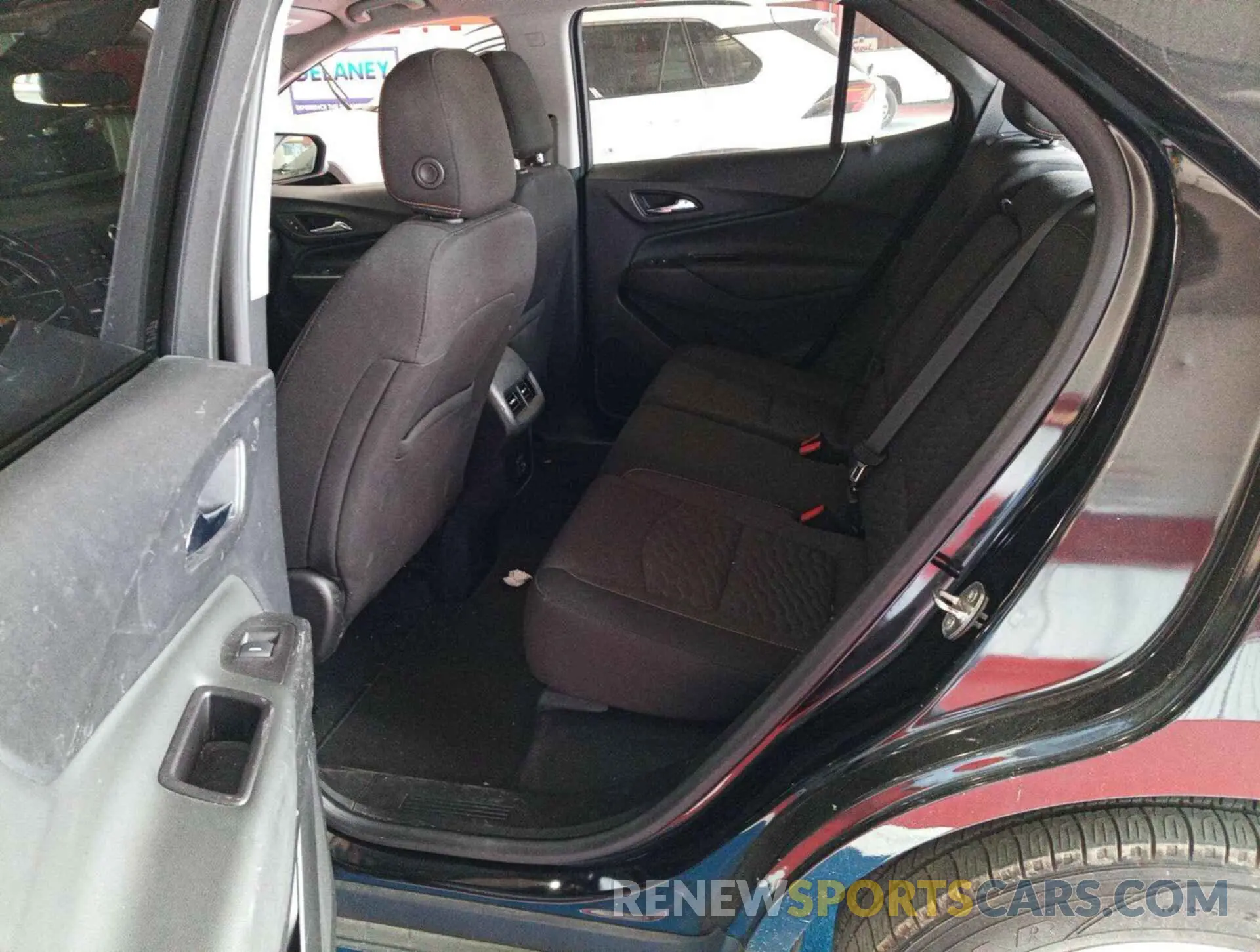 15 fotografías del automóvil dañado 2GNAXJEV2M6106965 CHEVROLET EQUINOX 2021