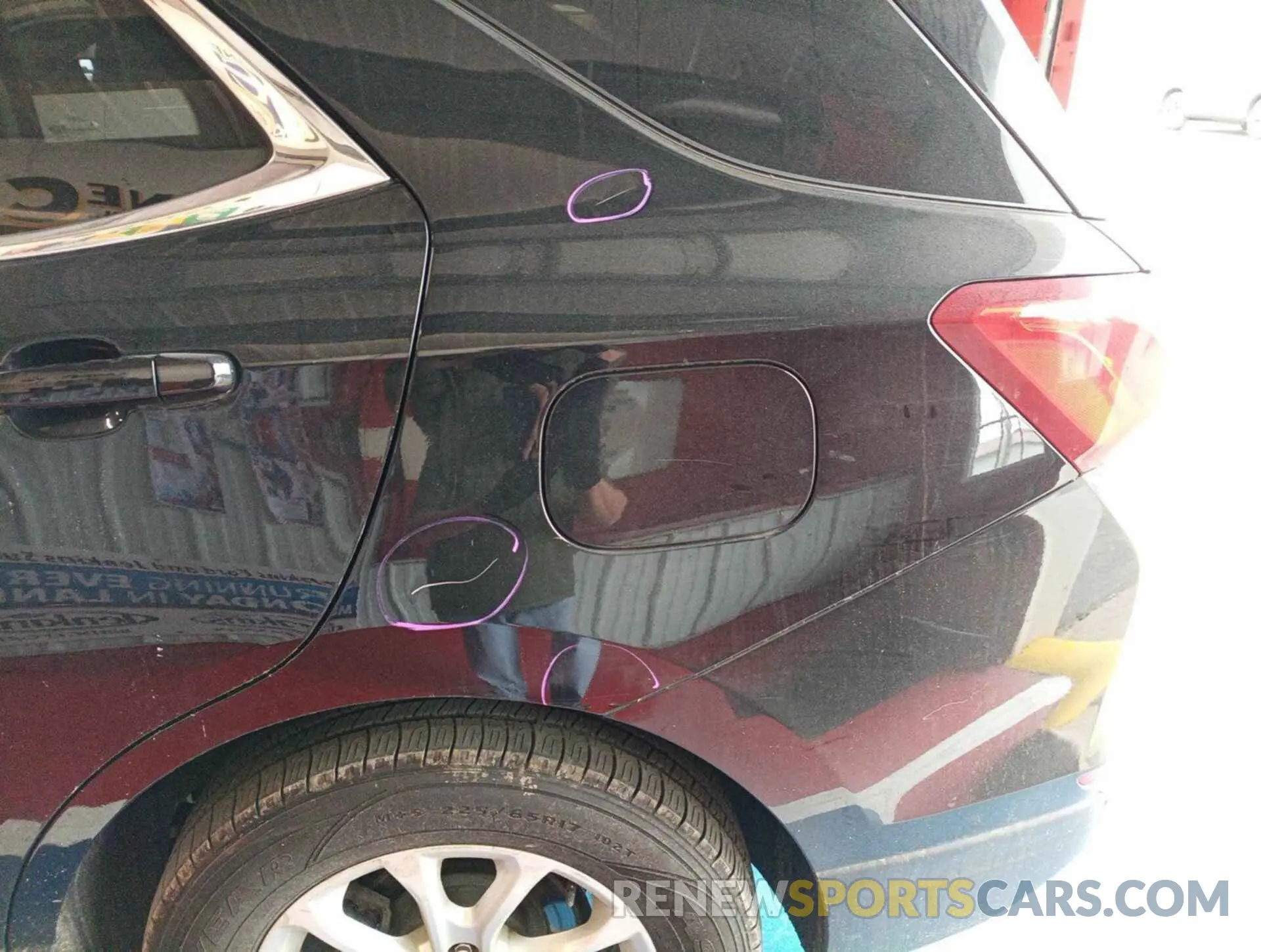 18 fotografías del automóvil dañado 2GNAXJEV2M6106965 CHEVROLET EQUINOX 2021