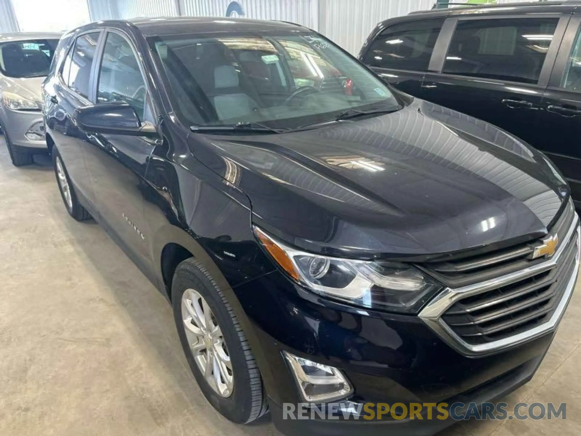 2 fotografías del automóvil dañado 2GNAXJEV2M6159892 CHEVROLET EQUINOX 2021