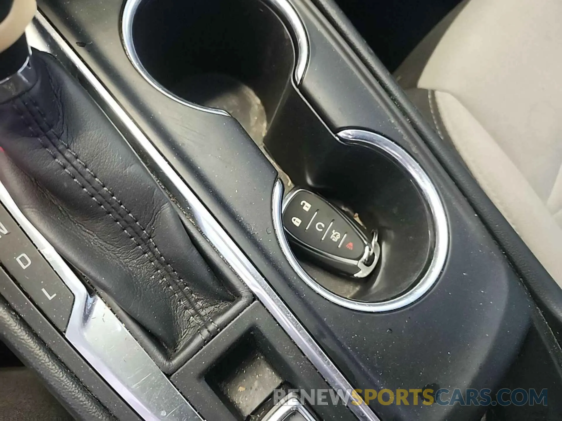 15 fotografías del automóvil dañado 2GNAXJEV5M6160860 CHEVROLET EQUINOX 2021