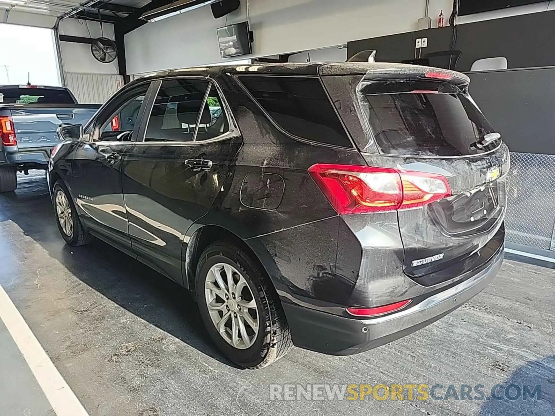 24 fotografías del automóvil dañado 2GNAXJEV5M6160860 CHEVROLET EQUINOX 2021