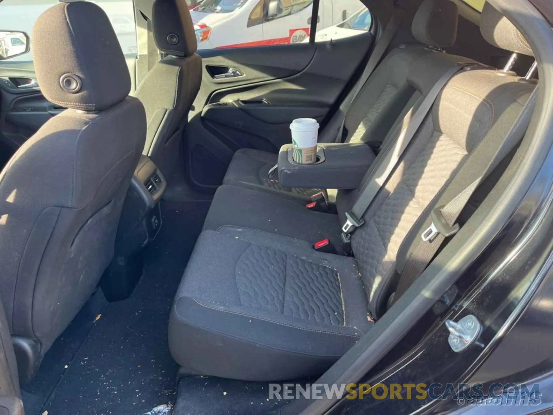 6 fotografías del automóvil dañado 2GNAXJEV6M6105009 CHEVROLET EQUINOX 2021