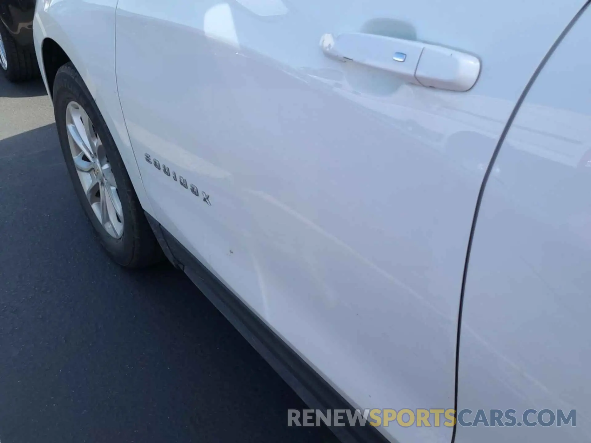 14 fotografías del automóvil dañado 2GNAXJEV7M6107724 CHEVROLET EQUINOX 2021