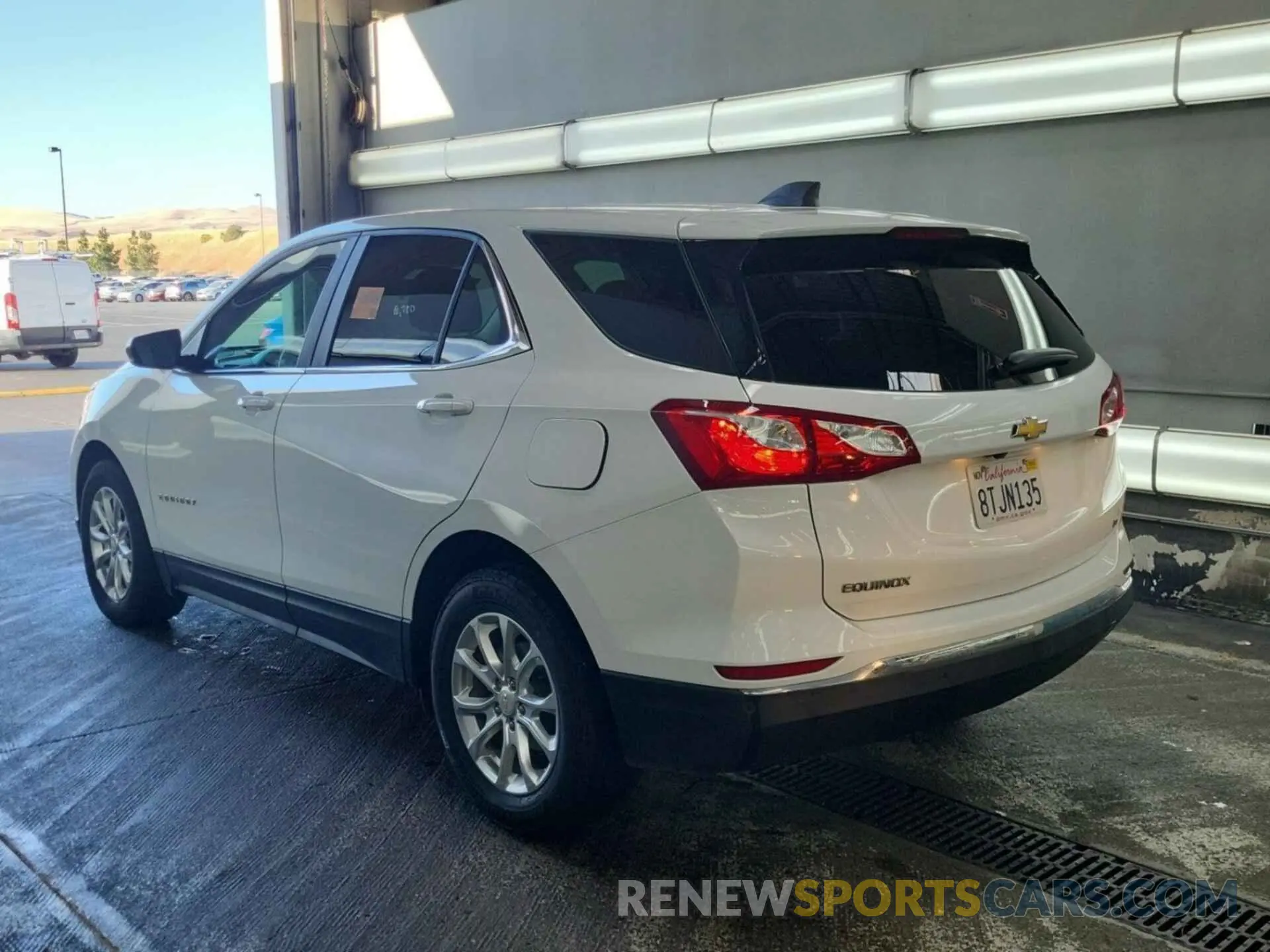 34 fotografías del automóvil dañado 2GNAXJEV7M6107724 CHEVROLET EQUINOX 2021