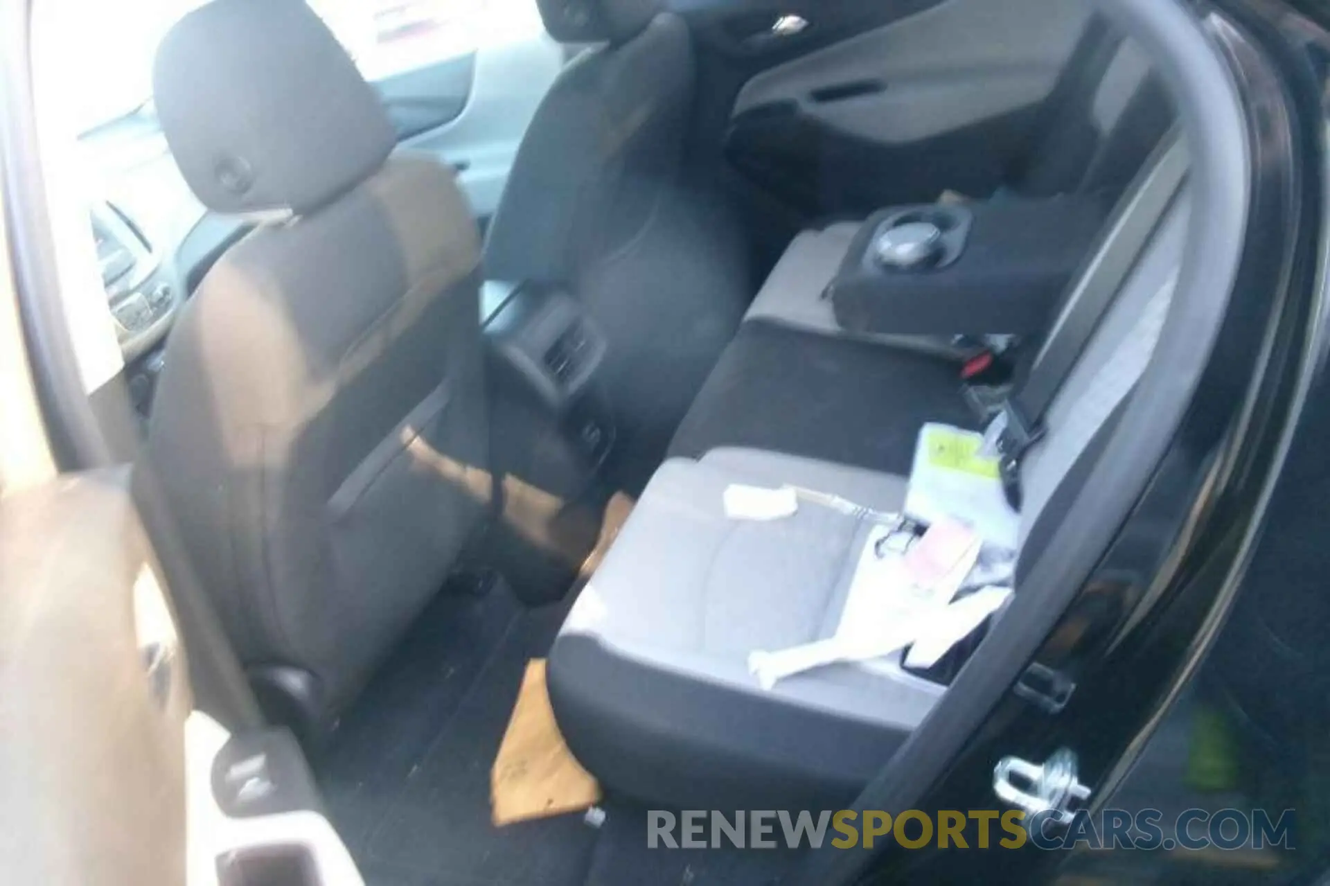 16 fotografías del automóvil dañado 2GNAXJEV8M6125116 CHEVROLET EQUINOX 2021