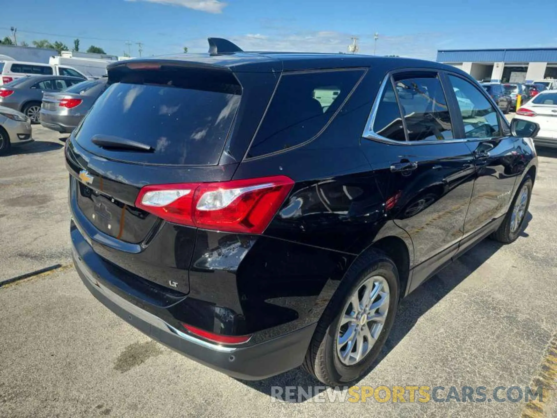 16 fotografías del automóvil dañado 2GNAXJEV9M6106008 CHEVROLET EQUINOX 2021