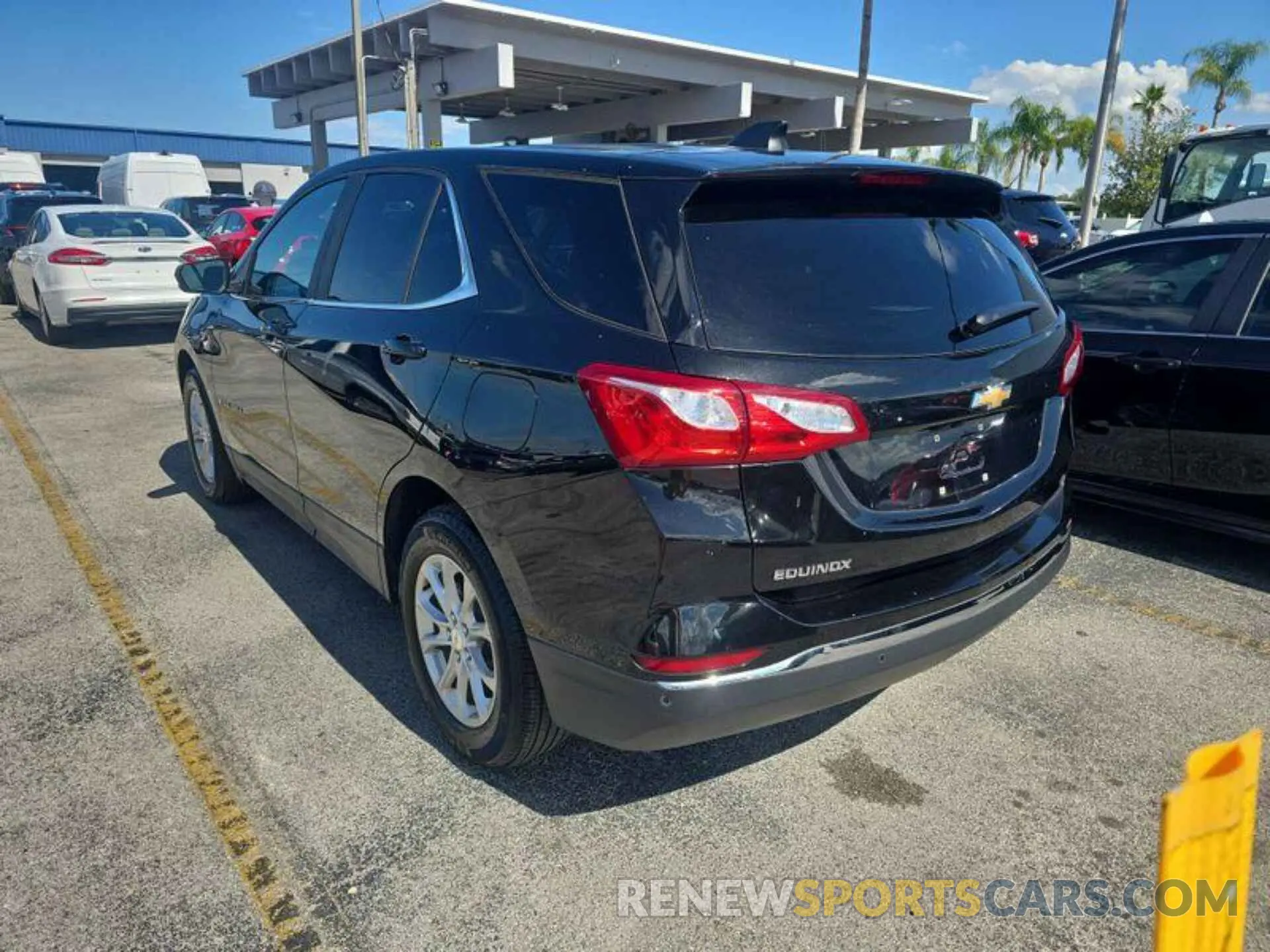8 fotografías del automóvil dañado 2GNAXJEV9M6106008 CHEVROLET EQUINOX 2021